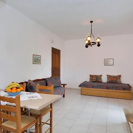 Apartment House Katia Kalamos (Thessaly)